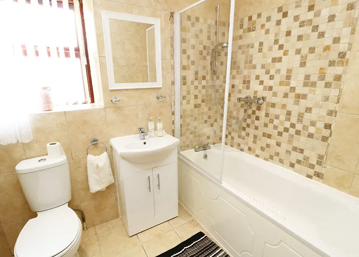 West End House Bradford (West Yorkshire)