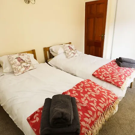 West End House 布雷得佛