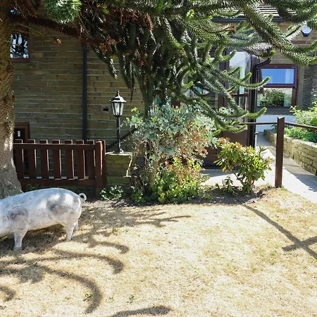 West End House * 布雷得佛