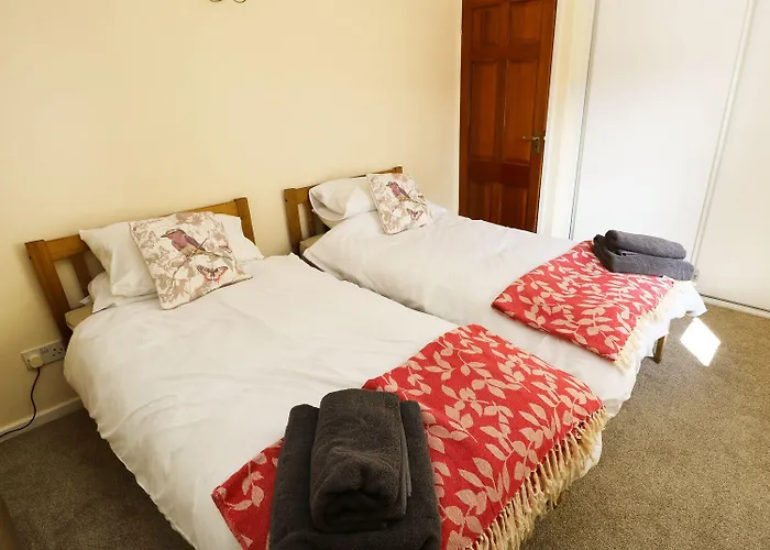 West End House 布雷得佛